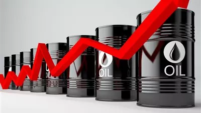 النفط يقفز 4% .. و«برنت» يصل إلى 56,18 دولار