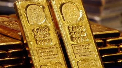 صعود الذهب لأعلى مستوى في 6 أشهر مع تراجع الدولار والأسهم