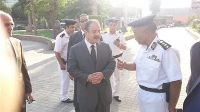 وزير الداخلية: نقف على مسافة واحدة من جميع المرشحين