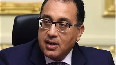 تخصيص قطع أراضٍ لإقامة مشروعات خدمية بالمحافظات