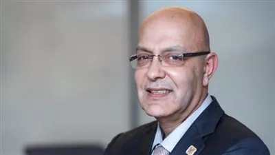 صبور يطالب بتطور تشريعي لجذب الاستثمارات الخارجية
