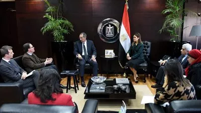 «الاستثمار» و«الاتصالات» تتفقان على تواجد «فكرتك شركتك» بالجامعات