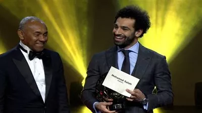 محمد صلاح يتوج بجائزة أفضل لاعب أفريقى للعام الثانى على التوالى
