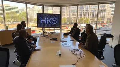 وزير الإسكان يواصل اجتماعاته مع مصممي أبراج العلمين الجديدة في واشنطن