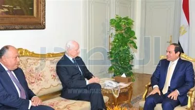السيسي يبحث مع مبعوث الأمم المتحدة سبل التوصل لتسوية سياسية للأزمة السورية
