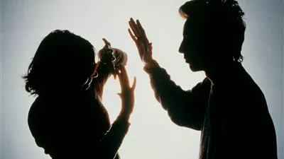 تقرير: 90% من النساء تعرضن للختان.. و12% للعنف الجنسي