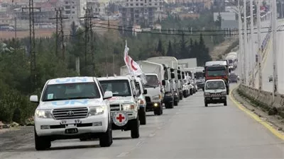 للمرة الأولى من 4 أعوام.. قافلة مساعدات تدخل درعا المحاصرة