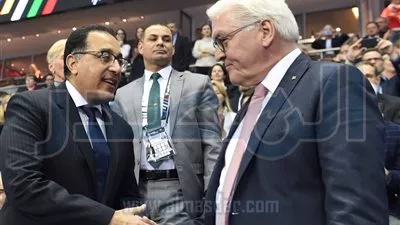 رئيس الوزراء يُرَوج لاستضافة مونديال كرة اليد «2021» من «ألمانيا»