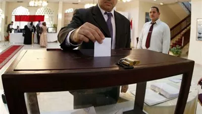 المصريون في الخارج يبدأون اليوم التصويت بجولة الإعادة في الانتخابات اليوم