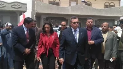 محافظ الفيوم: تعيين 3 سيدات رؤساء للوحدات المحلية خلال الحركة المقبلة