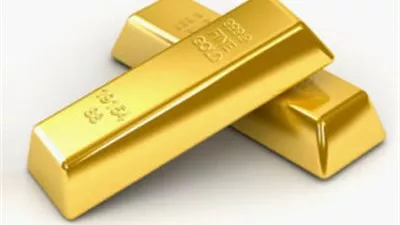 الذهب يقترب من أقل سعر في 4 أسابيع مع ارتفاع الدولار