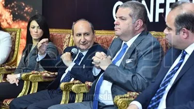 «نصار»: برامج شاملة للنهوض بالانتاج الصناعى وزيادة تنافسية الصادرات المصرية عالميًا