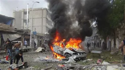 مقتل 10 أشخاص وإصابة 20 آخرين في انفجار سيارة مفخخة بمقديشو