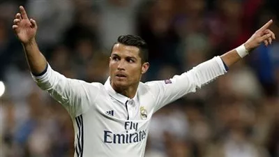 كريستيانو رونالدو يعيد النظر في مستقبله مع ريال مدريد