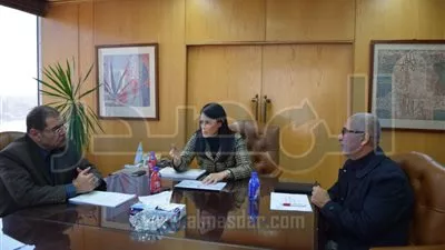 وزيرة السياحة تبحث آلية تطبيق الضوابط المنظمة للعمل فى مجال الغوص 