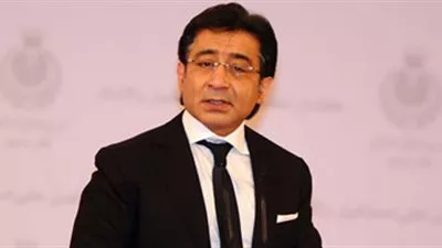 «حديد عز».. السهم يتداول قرب أدنى مستوياته في عام.. والديون تضغط على أرباح الشركة