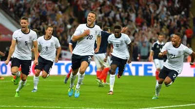 المنتخب الإنجليزي يصل إلى فرنسا للمشاركة في يورو 2016
