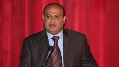 محافظ مطروح: عزل أي مسؤول يتقاعس عن إزالة التعديات على خط مياه الشرب