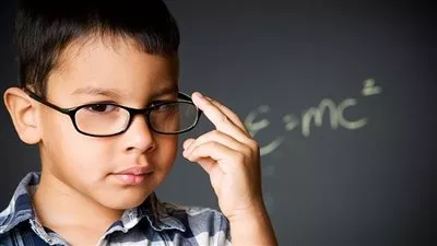 دراسة: الأطفال الأذكياء الأطول عمرا