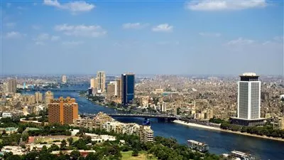 «الأرصاد»: طقس الاثنين مائل للدفء.. والقاهرة 21 درجة