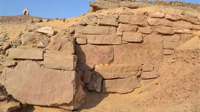 «الآثار»: اكتشاف 6 مقابر من عصر الدولة القديمة بأسوان