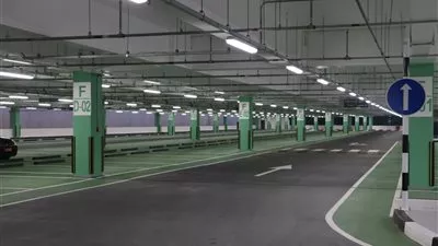 إنشاء أول موقف سيارات يعمل بالطاقة الشمسية في مصر