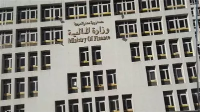 3 مليارات جنيه إيرادات جمارك السويس في أبريل 2021