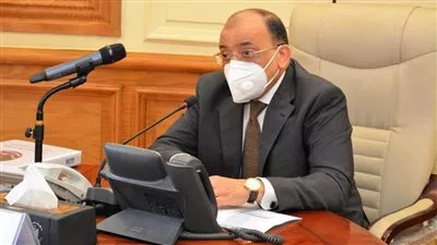 شعراوي: تبسيط إجراءات التراخيص لتوفيق أوضاع المحال غير المرخصة