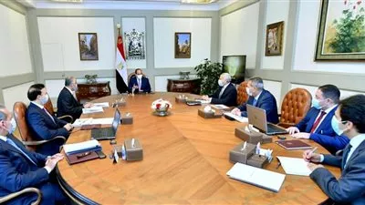السيسي يستعرض نشاط القطاع المصرفي للدولة