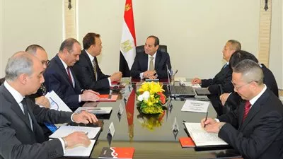 السيسى يستعرض مستجدات مشروع القطار الكهربائي بالعاصمة الإدارية الجديدة