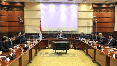 رئيس 