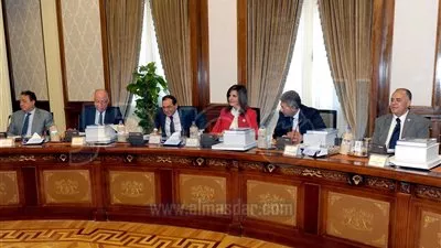 محافظة البحر الأحمر تصرف فروق أسعار للمقاولين بمشروع الاسكان الإجتماعى