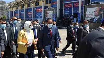 مدبولي يدعو المواطنين للإسراع في التسجيل لتلقي لقاح «كورونا»