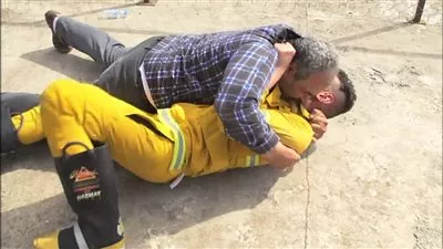 صور: فؤاد بيومي يفقد الوعي و