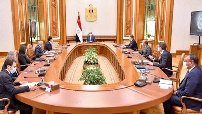 السيسي: طموح مصر غير محدود في تحقيق التطور الصناعي والتقدم والتنمية