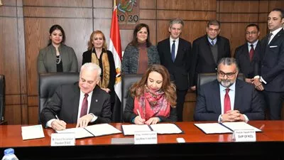 «التخطيط» توقع بروتوكول تعاون ثلاثي لتأهيل القيادات الوسطى