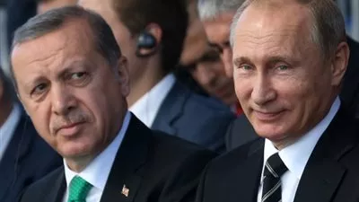 تركيا تغازل روسيا بتهنئة من أردوغان إلى 