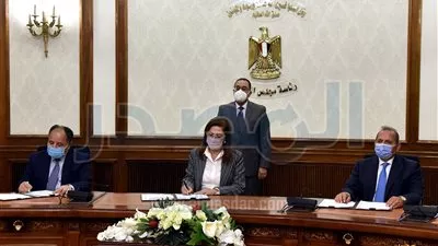 توقيع بروتوكول لتسوية التشابكات المالية بين «الاستثمار القومى» والبنك الأهلي