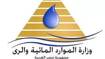 وفد من خبراء وزارة الموارد المائية والرى إلى مزرعة الدمازين