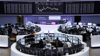 أسهم أوروبا تتعافى وسط ترقب بيانات اقتصادية أوروبية