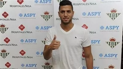 رسميا.. عمرو طارق يوقع للإسماعيلي 4 مواسم قادمة
