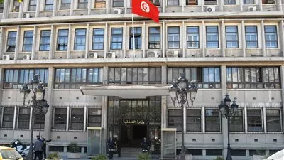 تونس تحدد هوية مفجر حافلة 