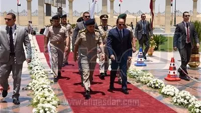 فيديو: لقاء السيسي بقادة القوات المسلحة في ذكرى العاشر من رمضان