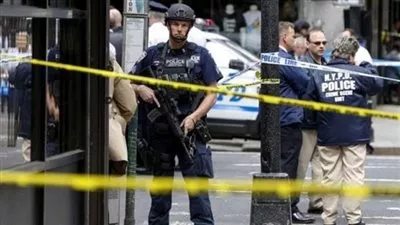 الشرطة الروسية تقتل رجلا طعن 8 أشخاص بسكين (فيديو)