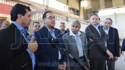 رئيس الوزراء يبحث استعدادات استضافة ملتقى الشباب العربي الأفريقي 