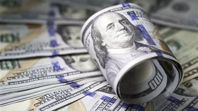 ارتفاع الدولار وسط مخاوف من محادثات التجارة الأمريكية الصينية