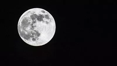 غدًا.. اكتمال بدر شهر رمضان المبارك