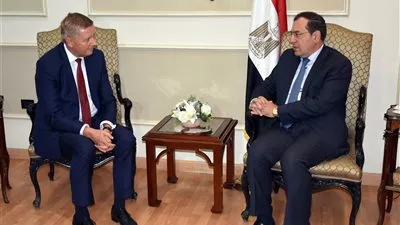 وزير البترول: بدء إنتاج مشروع حقلي جيزة وفيوم نهاية 2018