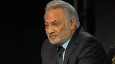 سامح الصريطي يزور مديحة يسري في منزلها للاطمئنان على حالتها الصحية