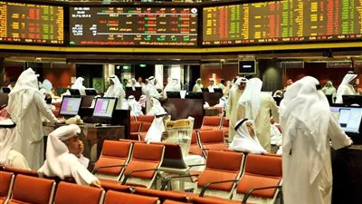 ارتفاع مؤشرات البورصة الكويتية الثلاثة في مستهل التعاملات